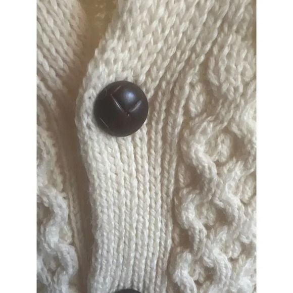 Carriggdonn Cream Cable Knit 100% Pure New Wool Vest Cardigan Made in Ireland - Picture 4 of 8